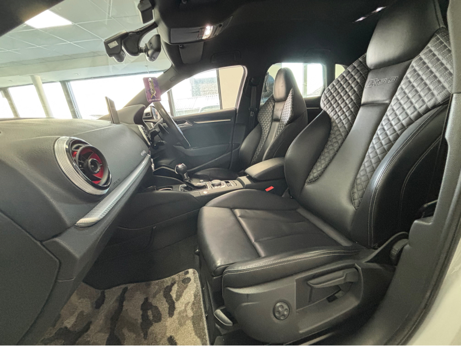 2016 Audi RS3 - image 14