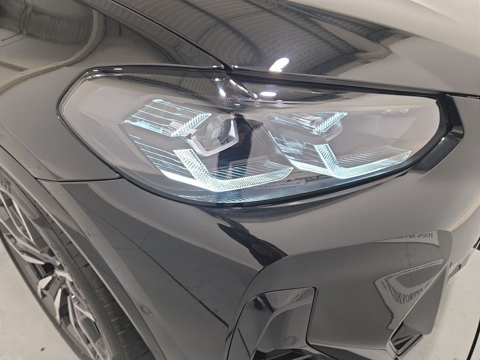 2023 BMW X3 - image 21