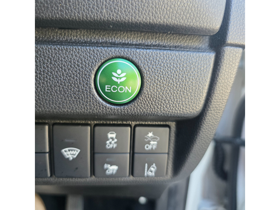 2018 Honda Fit - image 24