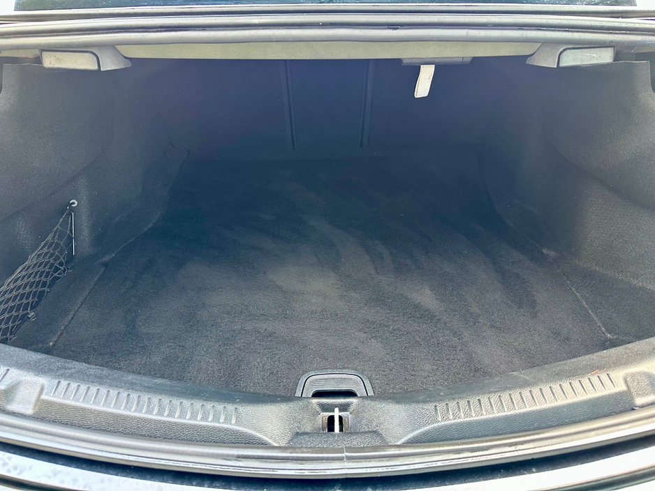 2017 Mercedes-Benz E Class - image 15