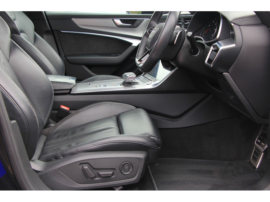 2021 Audi A6 - image 9