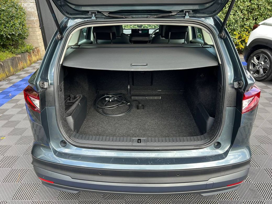2021 Skoda Enyaq - image 13