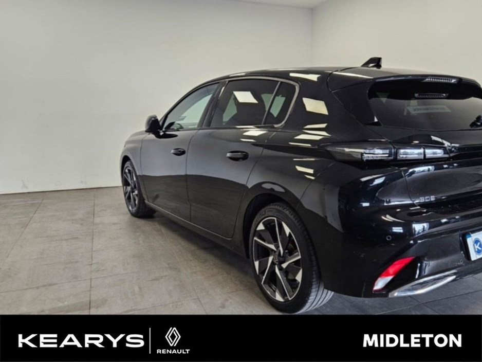 2023 Peugeot 308 - image 7