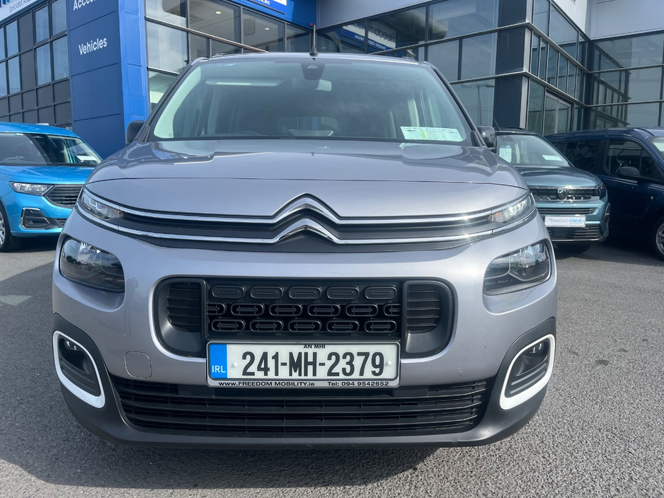 2024 Citroen Berlingo - image 2