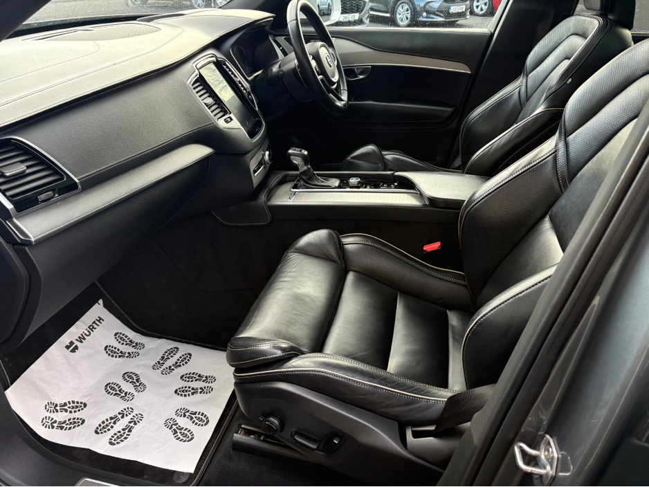 2018 Volvo XC90 2.0D R-DESIGN PRO D5 235HP €36,950