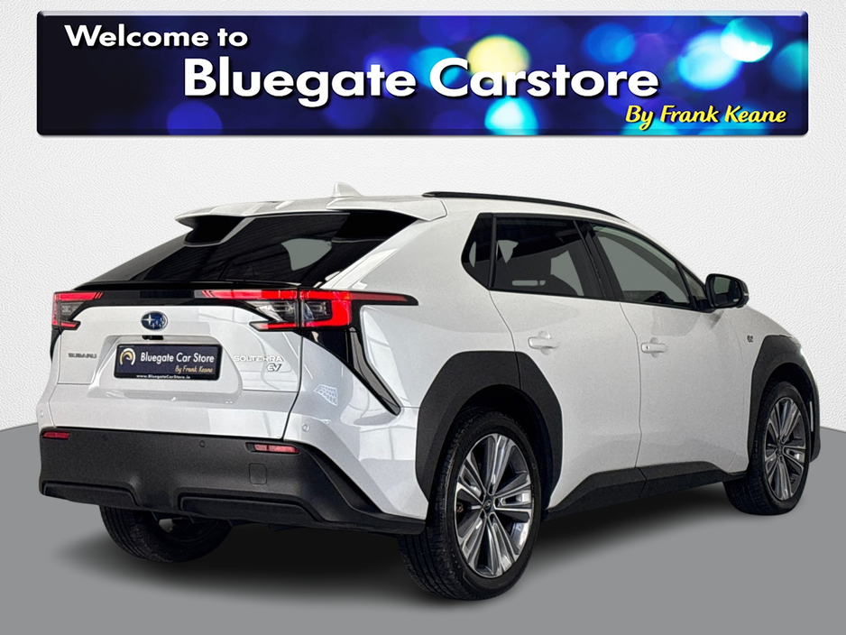 2023 Subaru Solterra - image 4