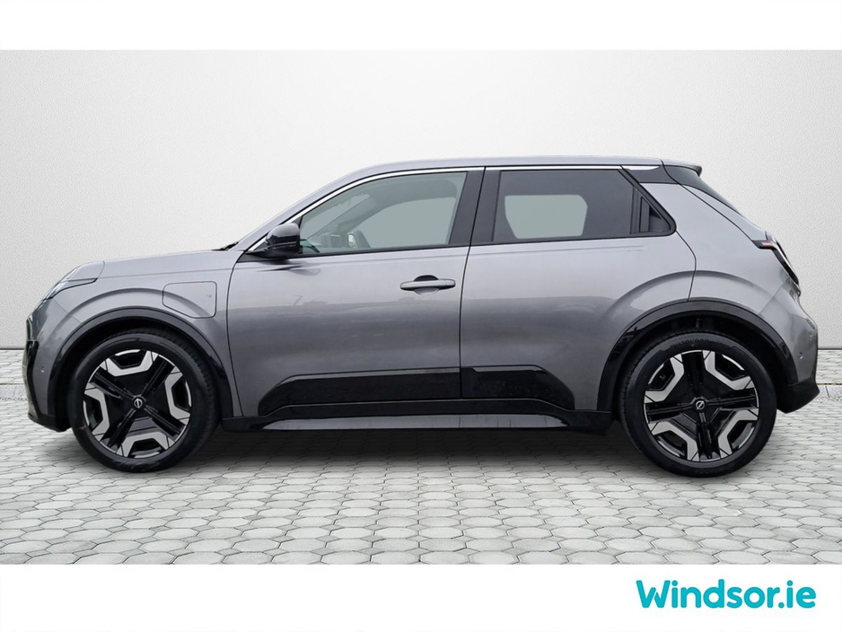 2026 Nissan Micra - image 12