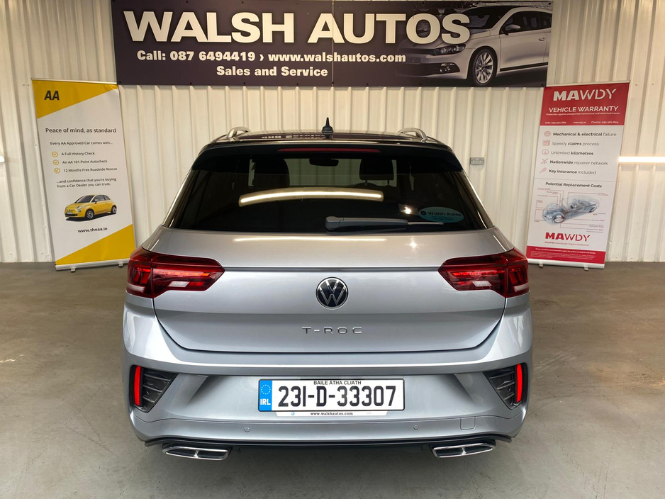 2023 Volkswagen T-Roc - image 6