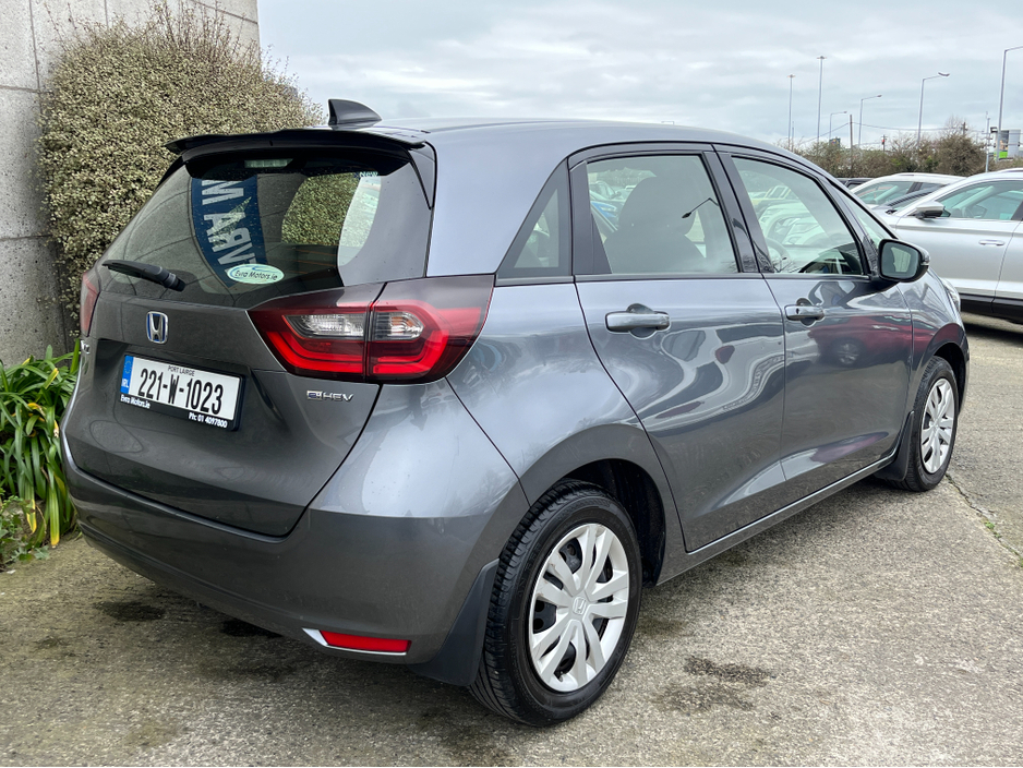 2022 Honda Jazz - image 4