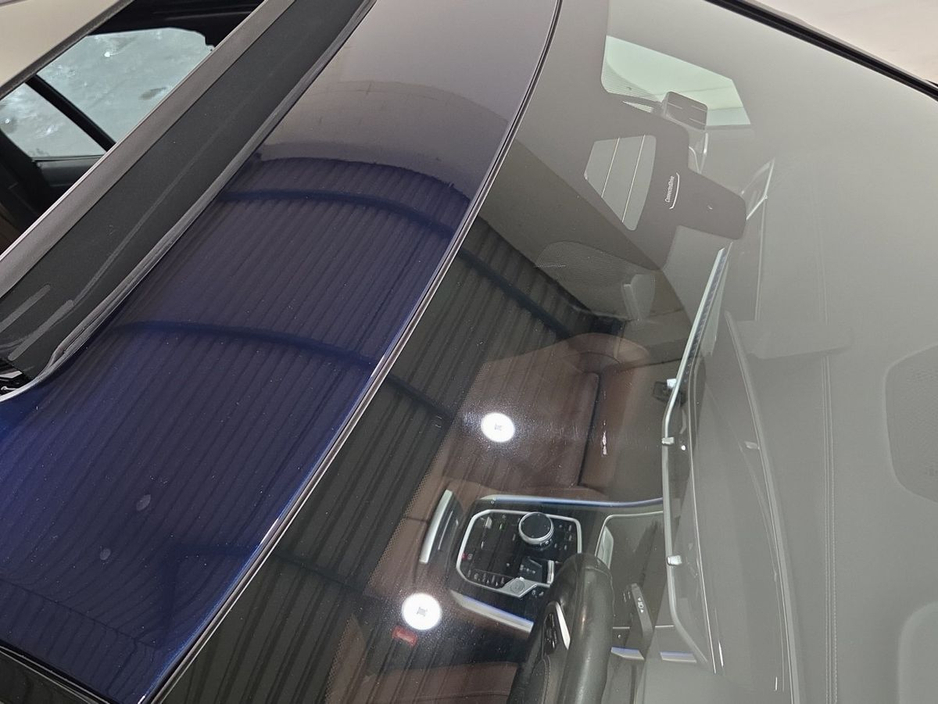 2023 BMW X5 - image 26