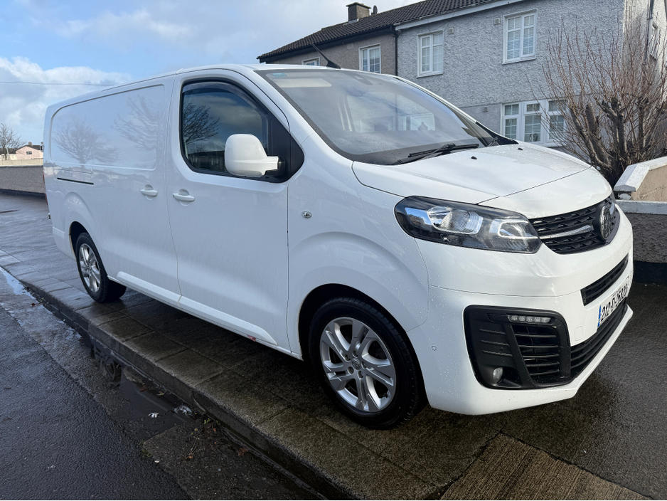 2021 Opel Vivaro 3100 ELITE SS 6DR A €16,950