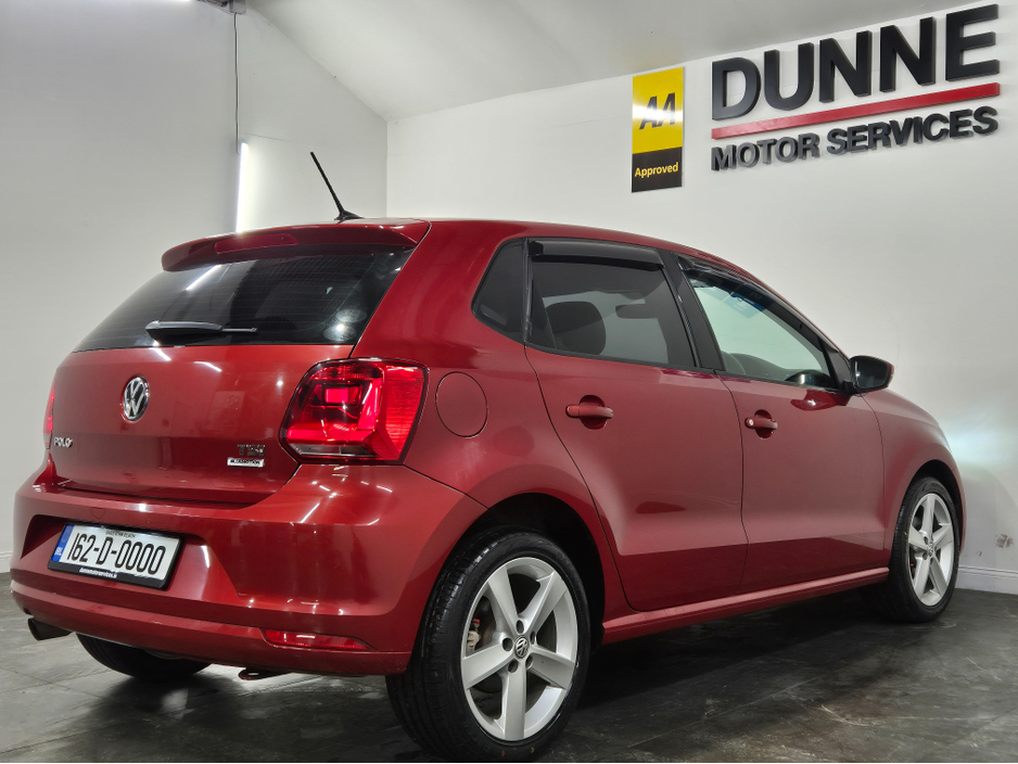 2016 Volkswagen Polo **HIGHLINE**AUTO**LEATHER/ALCANTARA SEATS**HEATED SEATS**ANDROID/APPLE MEDIA RADIO**DISTRONIC CRUISE CONTROL**LED HEADLAMPS**CLIMATE CONTROL**REVERSE CAMERA**AUTO LIGHTS**FOLDING MIRRORS**PADEL SHIFT* €13,499