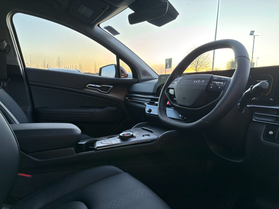 2026 Kia Sportage - image 12