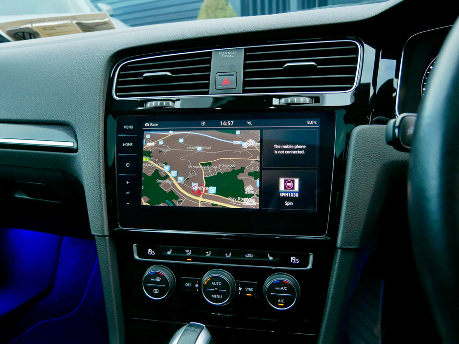 2018 Volkswagen Golf R 2.0 TSI 5DR 310HP 4M R DSG €32,950