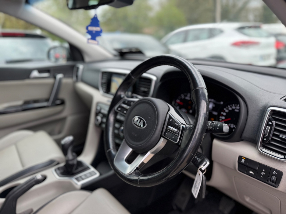 2019 Kia Sportage - image 9