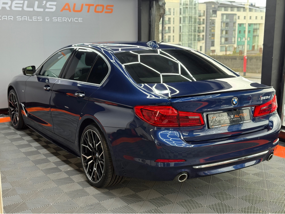 2017 BMW 5 Series - image 6