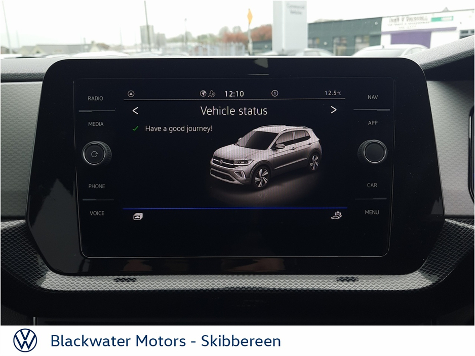 2025 Volkswagen T-Cross - image 17