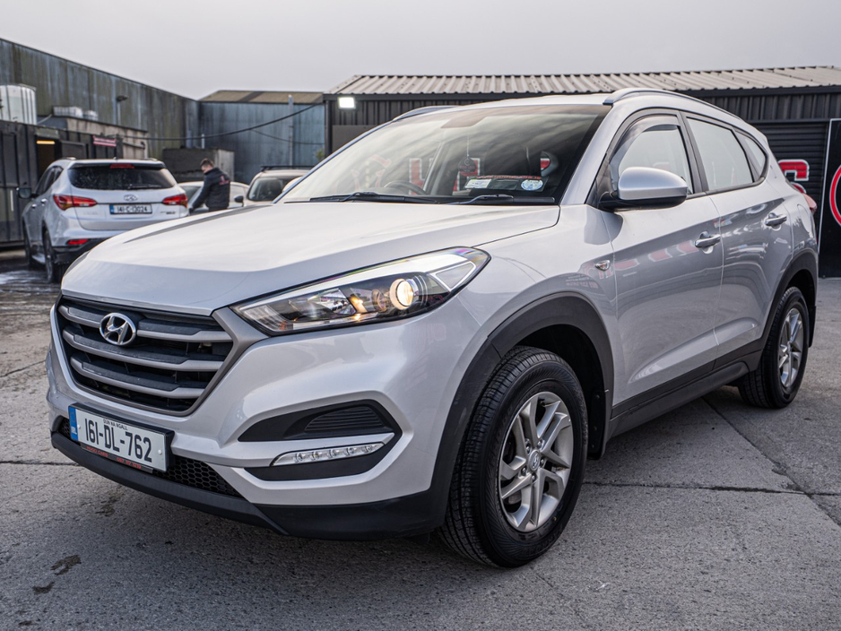 2016 Hyundai Tucson - image 17