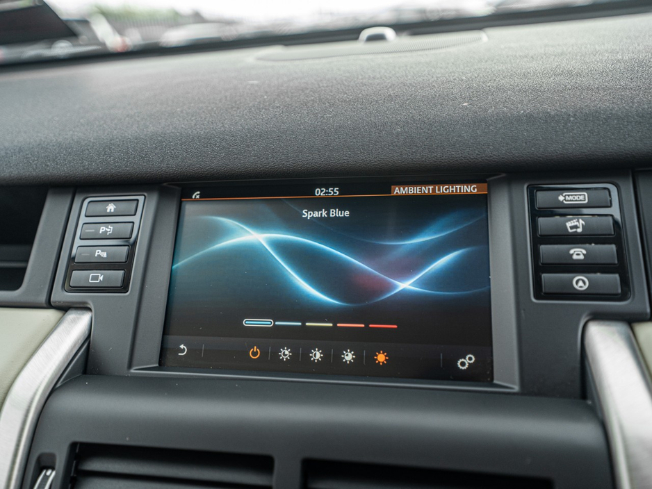 2016 Land Rover Discovery Sport - image 35