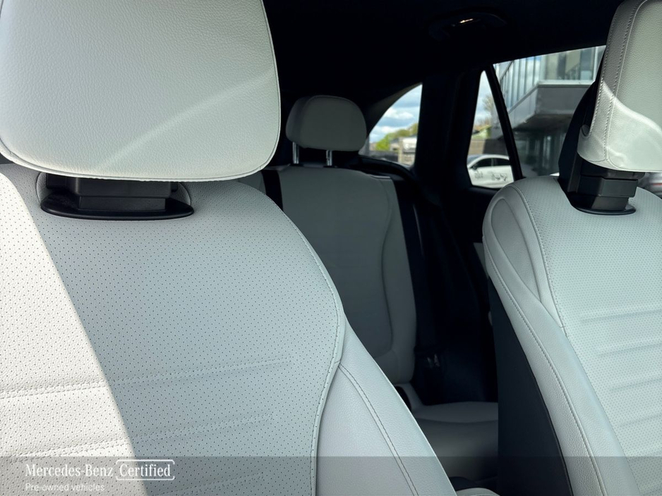 2024 Mercedes-Benz GLC Class - image 18