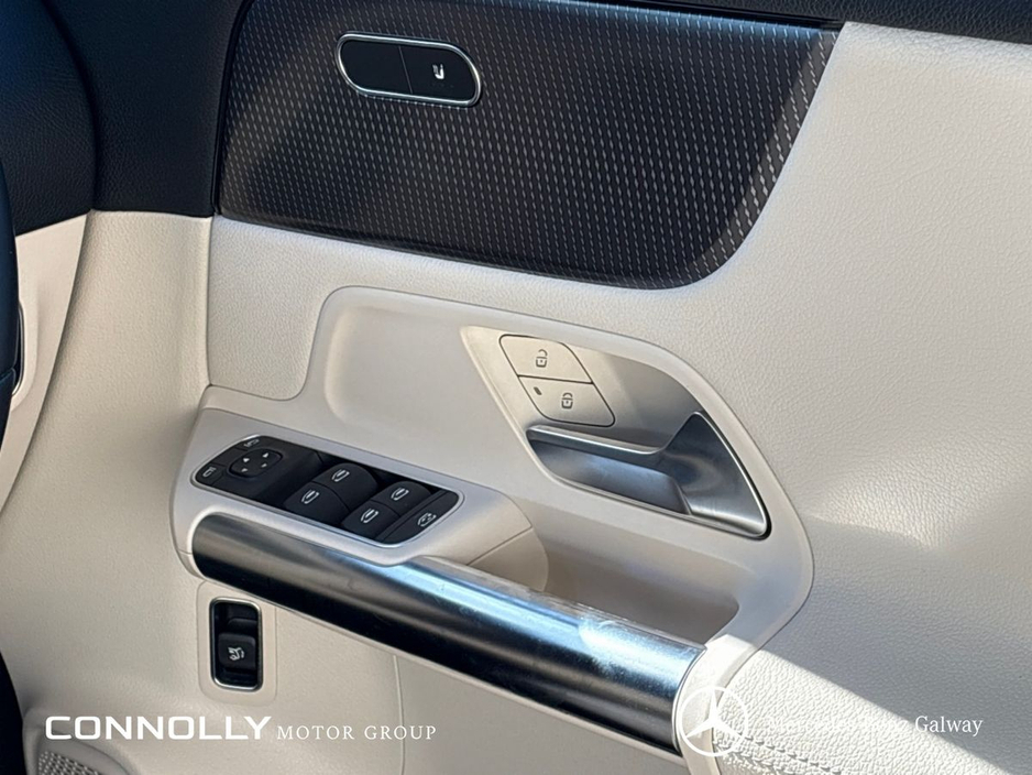 2021 Mercedes-Benz GLA Class - image 20