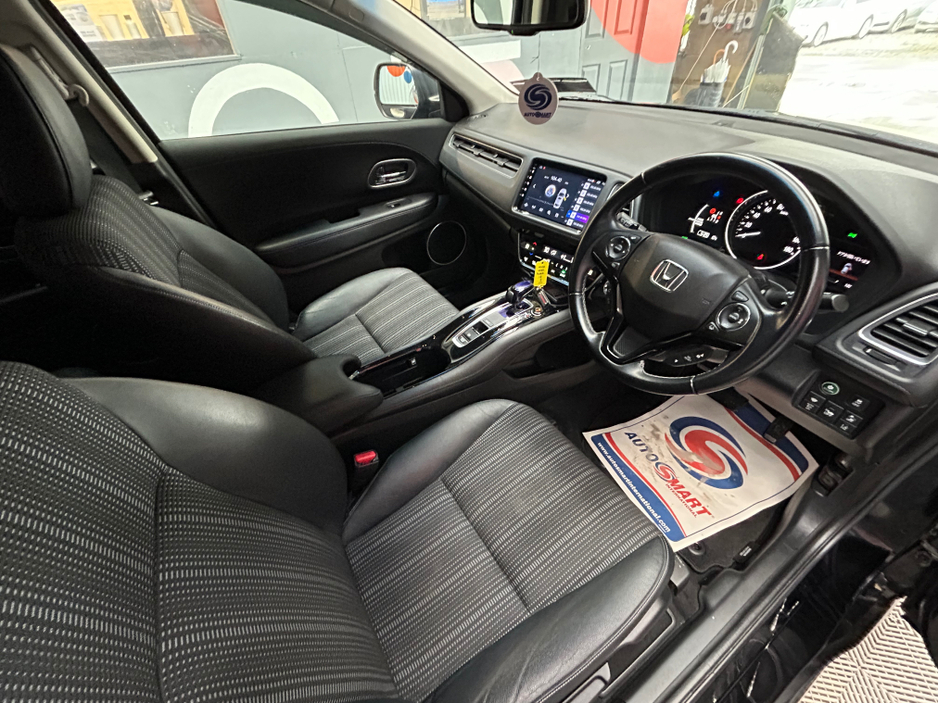 2017 Honda Vezel - image 6