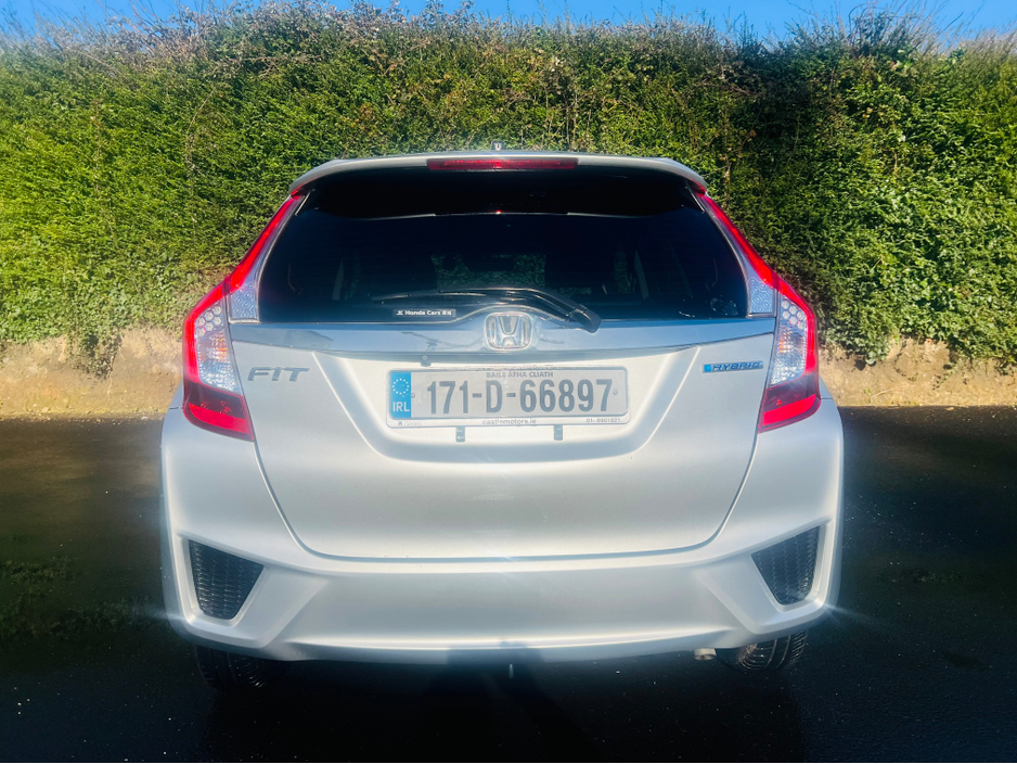 2017 Honda Fit DAA-GP5 €12,950