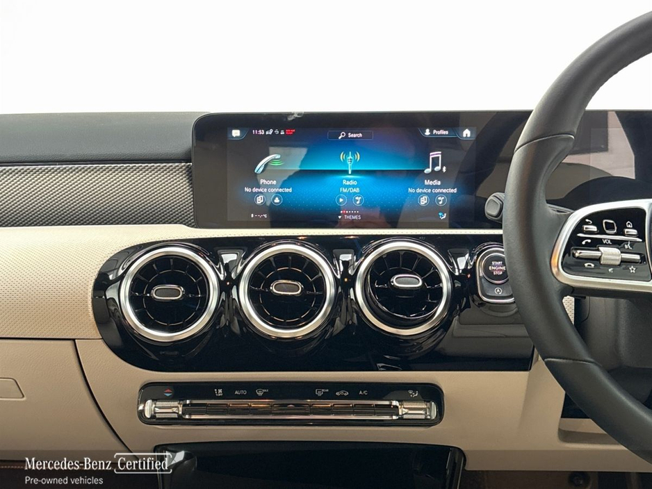 2022 Mercedes-Benz A Class A180d A/T Progressive €335pm €33,900