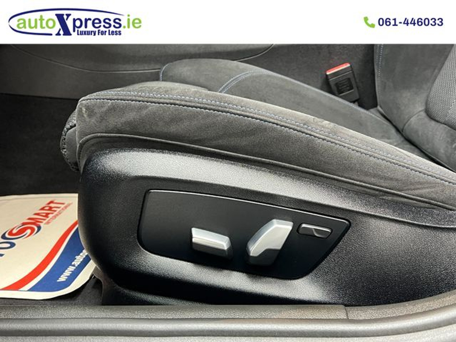 2018 BMW 5 Series - image 27