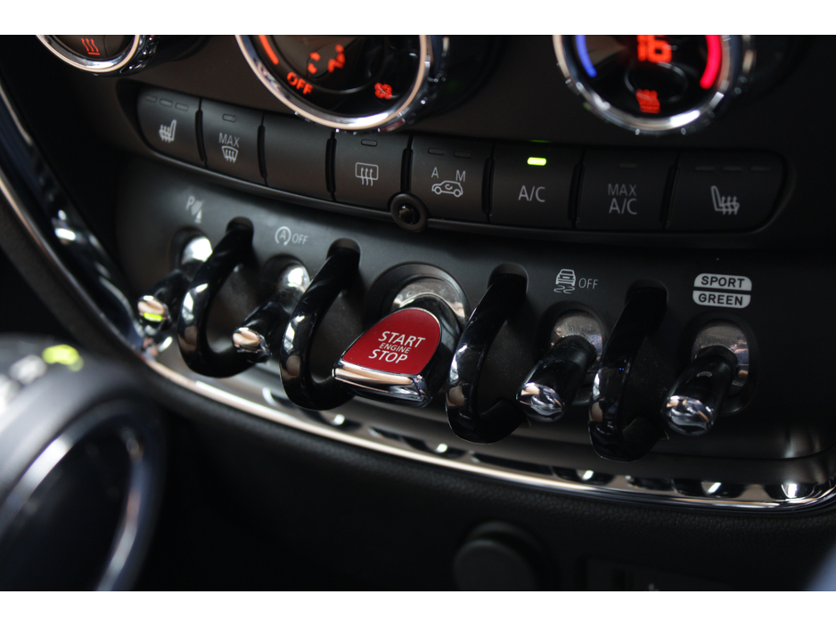 2019 MINI Clubman - image 16