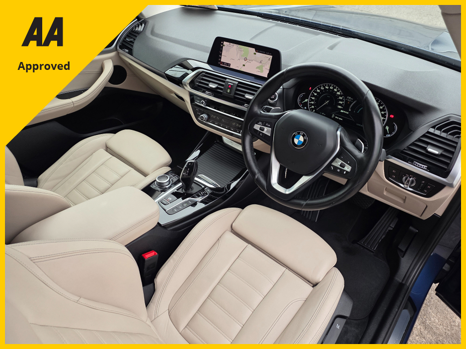 2020 BMW X3 - image 13