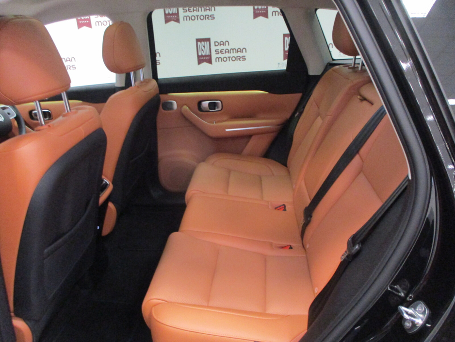 2025 Leapmotor C10 EREV 28.4kWh Design €45,950