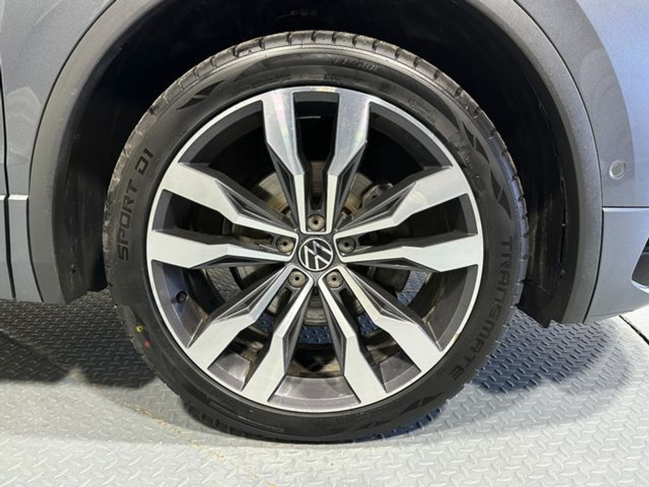 2023 Volkswagen Tiguan Allspace - image 26