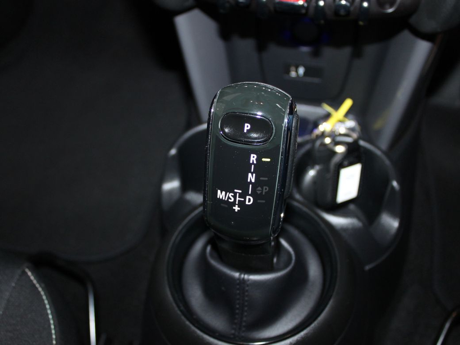 2020 MINI Cooper Classic CLA5 4DR Auto €23,250