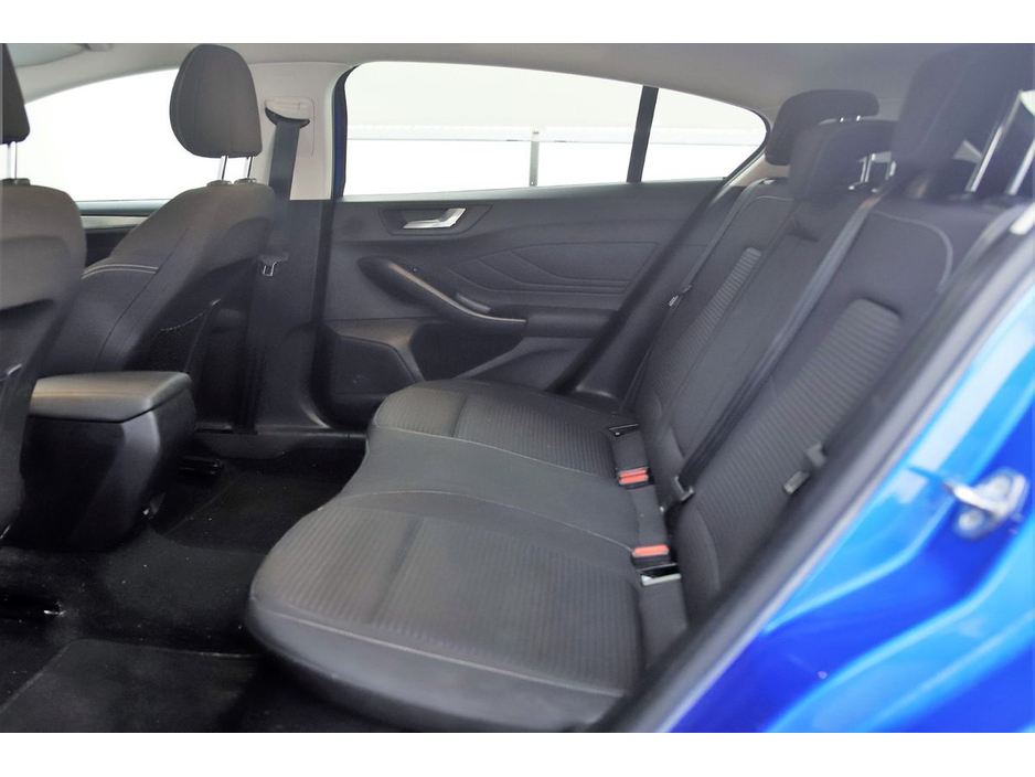 2021 Ford Focus - image 16