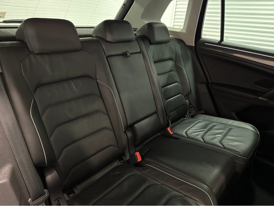 2018 Volkswagen Tiguan (182) TIGUAN 2.0TDI HIGHLINE DSG 4 MOTION VW/AUDI SPECIALISTS WWW.DENISDARCYCARS.IE €26,950