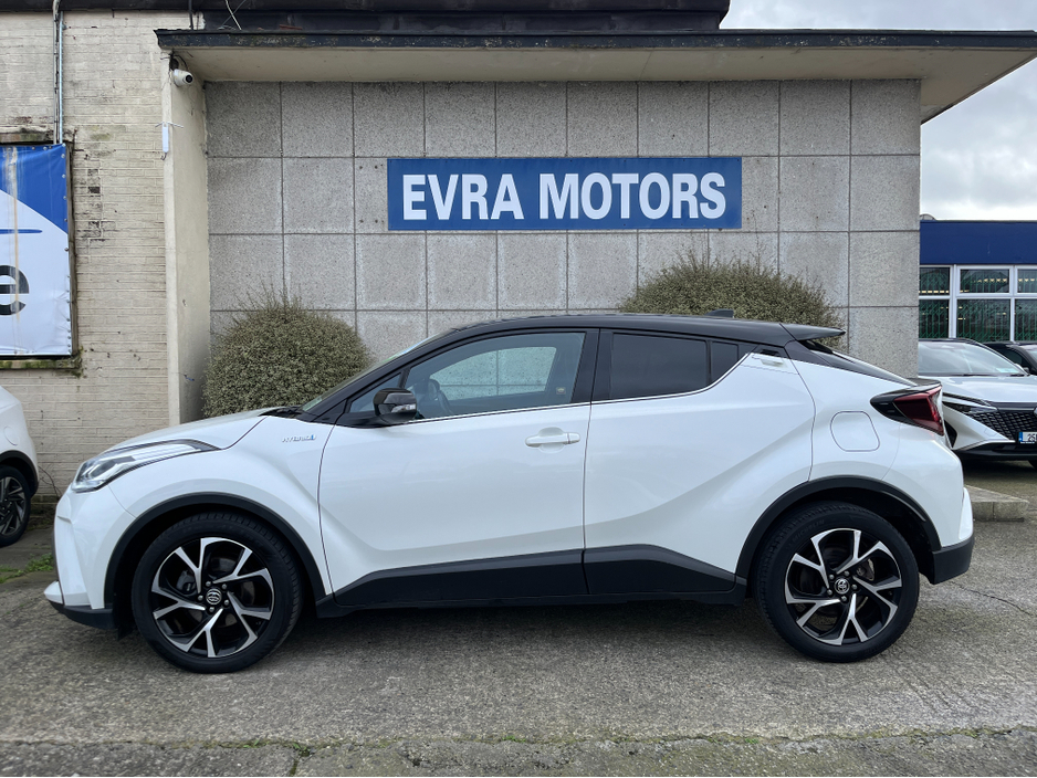 2021 Toyota C-HR - image 6
