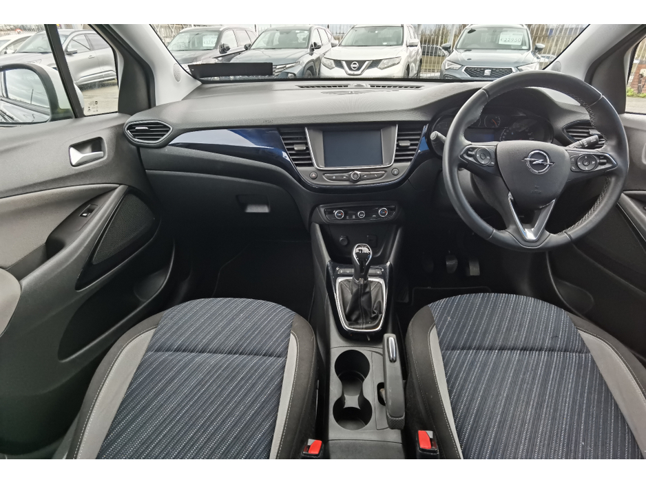 2019 Opel Crossland X - image 12