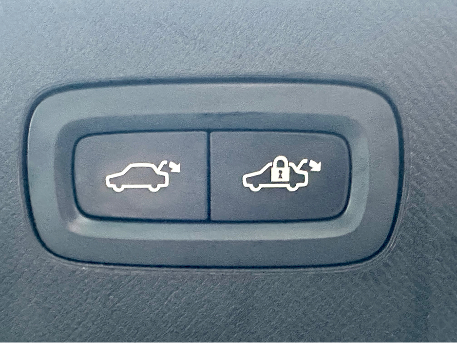 2024 Volvo XC90 ++BLONDE LEATHER++ T8 ULTIMATE RECHARGE AWD €73,950