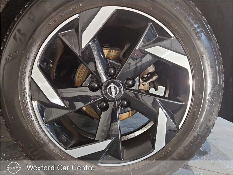 2023 Nissan Juke 1.6 SV Premium HYBRID Auto €25,895
