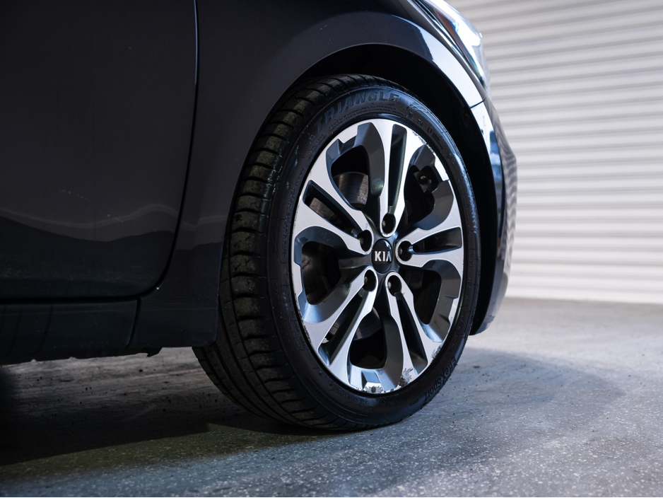 2015 Kia Ceed - image 11