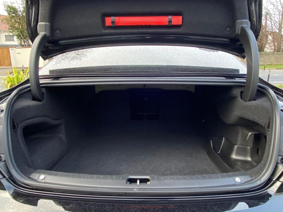 2021 Volvo S90 R-DESIGN T8 PHEV €36,995