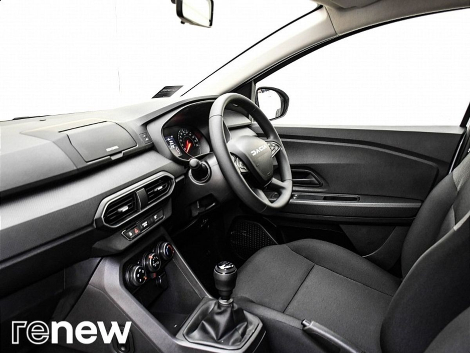 2023 Dacia Sandero - image 5