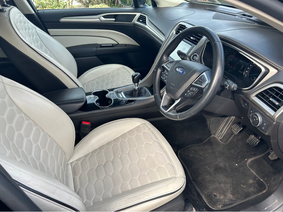 2019 Ford Mondeo - image 8