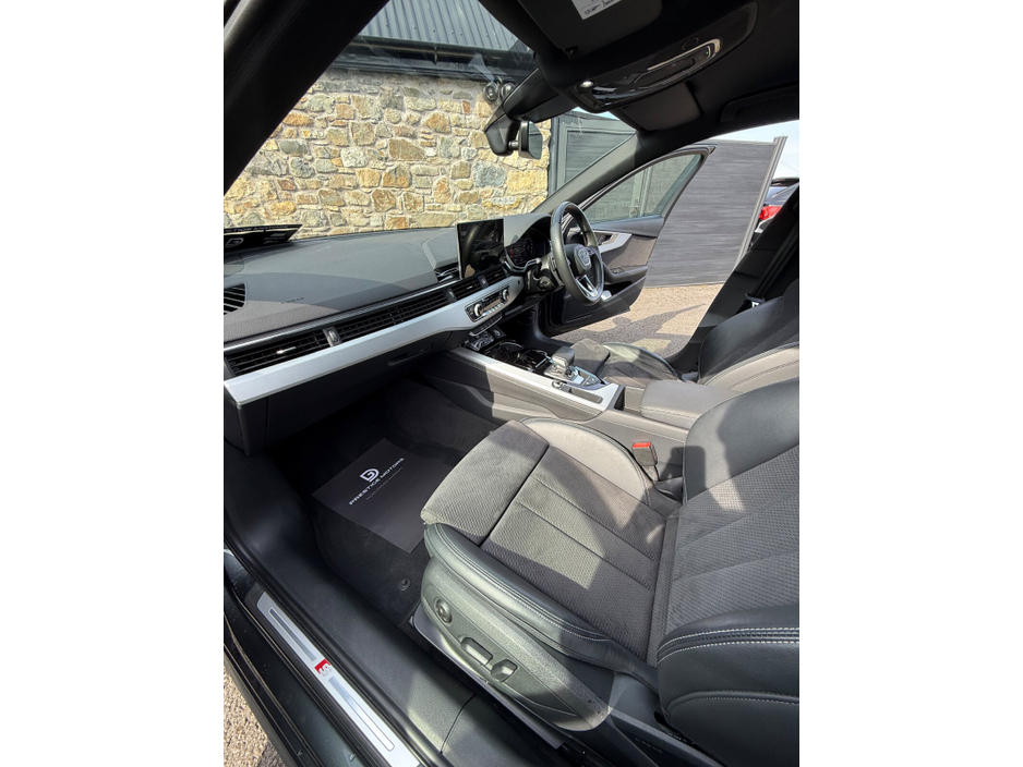 2021 Audi A4 - image 14