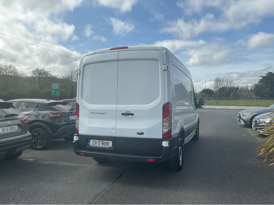2023 Ford Transit - image 9