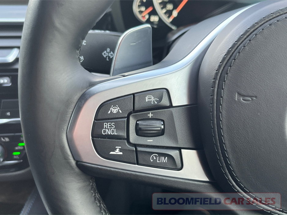 2018 BMW 5 Series MSPORT , PAN ROOF // IMMACULATE €29,950