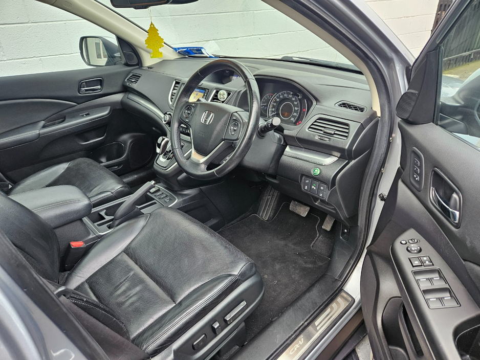 2016 Honda CR-V - image 14