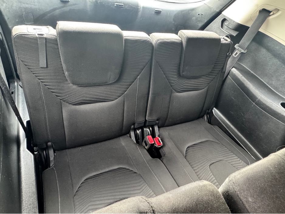 2016 Ford S-Max - image 13