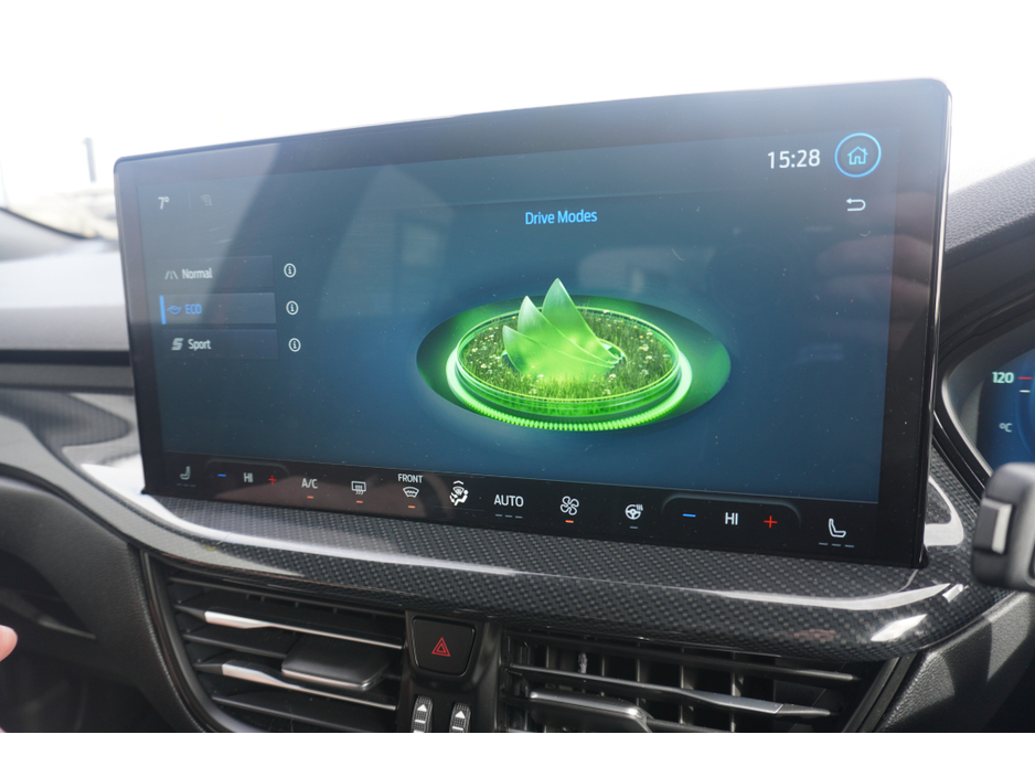 2025 Ford Focus - image 20